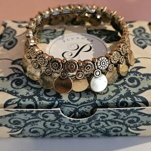 Plunder Gold Vintage-Inspired Bracelet with Floral Motifs